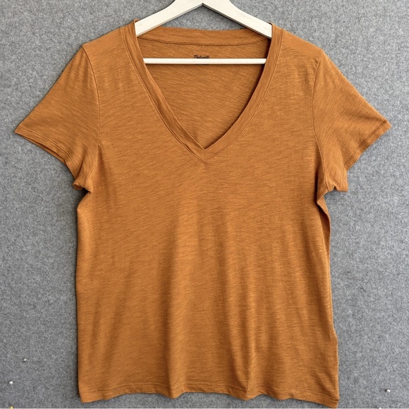 Madewell Tops - Madewell Short Sleeve V-Neck Tee M Mustard Yellow